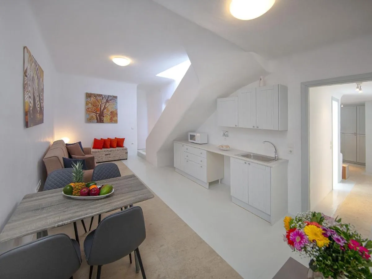 Beautiful Large Luxury Villa In Mykonos Kalafatis