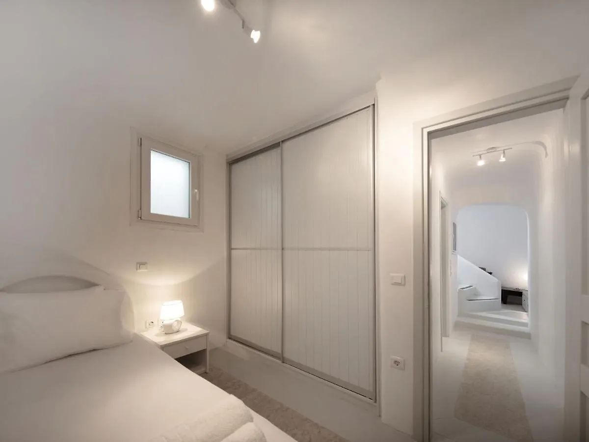 Beautiful Large Luxury Villa In Mykonos Kalafatis